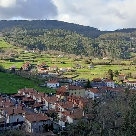 43B Nature With Parking By Aston Rentals Otañes Exteriör bild