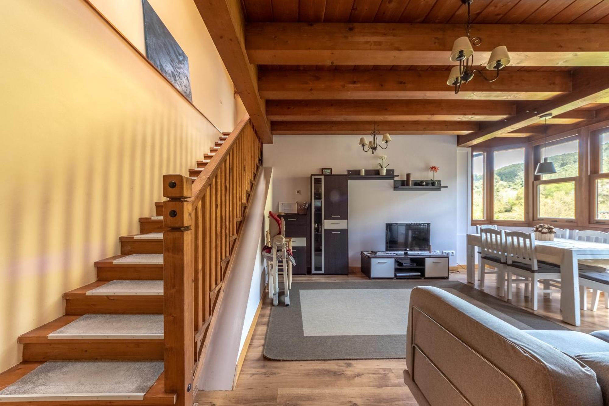 43B Nature With Parking By Aston Rentals Otañes Exteriör bild